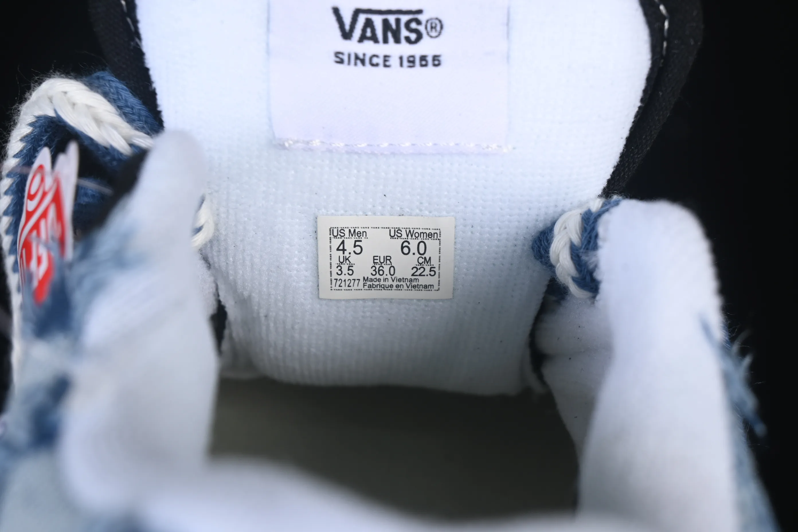 All categories Vans Vans series Vans Low Vans low-top Vans Knu Skool Vr3 Vans low-top casual skateboard shoes VN0009QCBT1